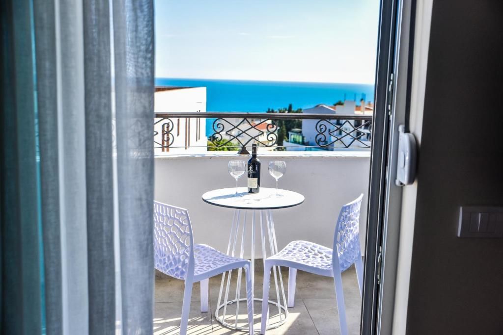 Отель Padam Hotel & SPA Улцинь