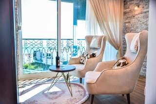 Отель Padam Hotel & SPA Улцинь Двухместный номер Делюкс с 1 кроватью (для 2 взрослых и 1 ребенка)-3